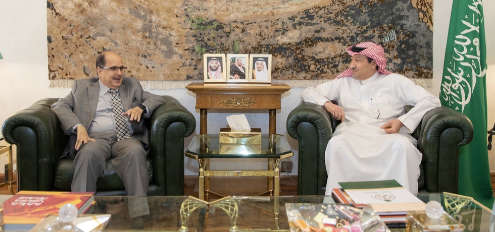 Secretary (CPV&OIA) Dr. Ausaf Sayeed  called on Vice Minister Ministry of Foreign Affairs, Kingdom of Saudi Arabia,  H.E. Engr. Waleed bin AbdulKarim Al Khereiji.