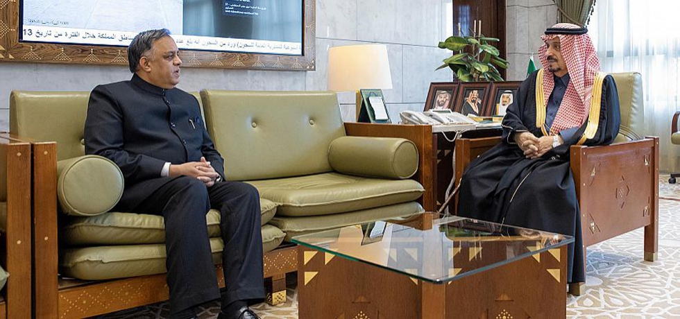 Ambassador Dr. Suhel Ajaz  Khan paid a visit to HRH Prince Faisal bin Bandar bin Abdulaziz Al Saud, Governor of Riyadh.